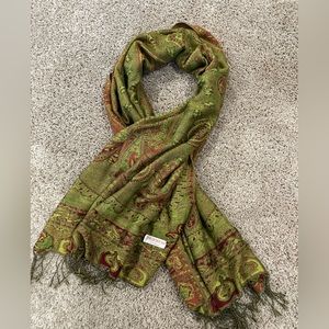 Pashmina Green/Red reversible shawl/wrap/scarf